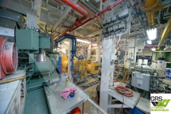 出售68米15节测量船