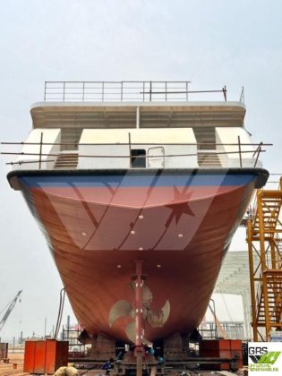 出售64米研究勘测警卫船