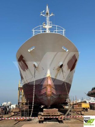 出售64米研究勘测警卫船