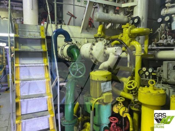 113m、1002レーンメーターのRoRo船販売中