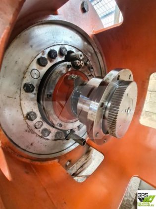 出售全新隧道推进器（x2，劳斯莱斯），包括电机（1200 kW）出售设备 /