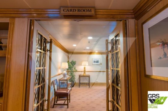 値下げ＆即納！134m、428人乗りクルーズ船を販売中