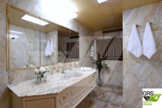 价格优惠，立即出售 134米 428 乘客游轮出售