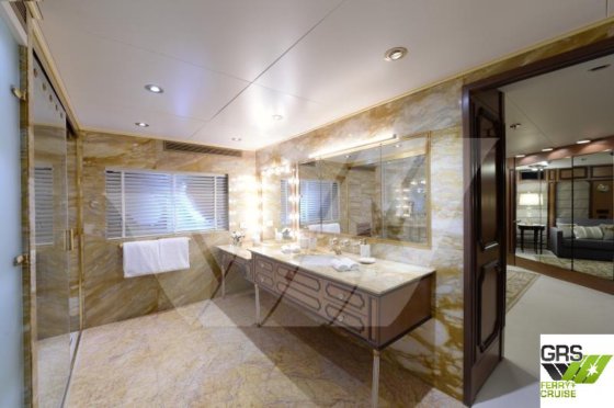 价格优惠，立即出售 134米 428 乘客游轮出售