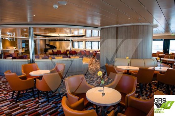 値下げ＆即納！134m、428人乗りクルーズ船を販売中