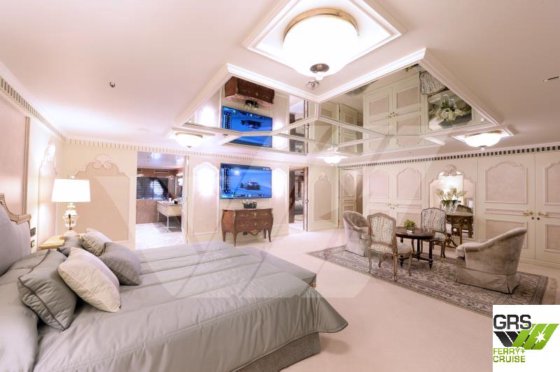 値下げ＆即納！134m、428人乗りクルーズ船を販売中