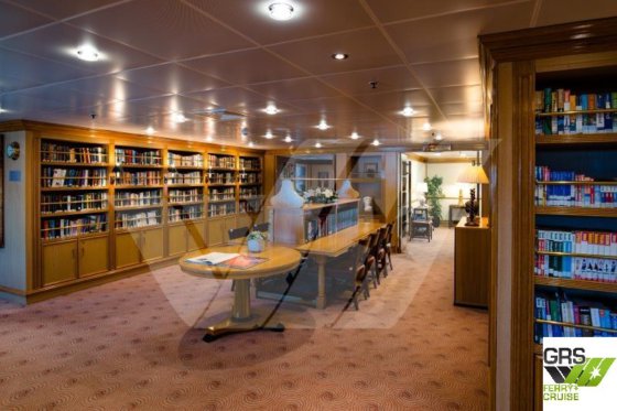 値下げ＆即納！134m、428人乗りクルーズ船を販売中