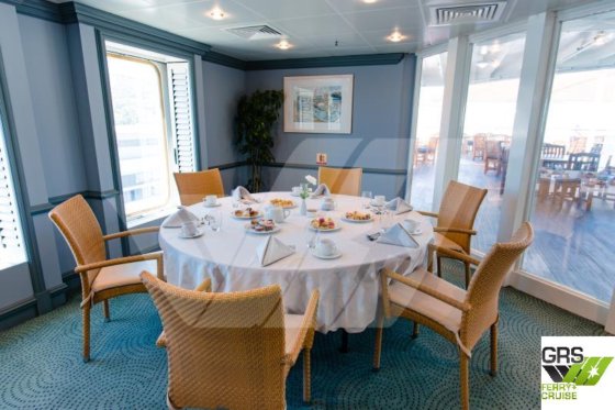 値下げ＆即納！134m、428人乗りクルーズ船を販売中