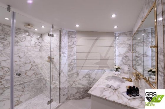 价格优惠，立即出售 134米 428 乘客游轮出售