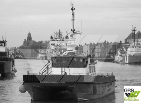 出售16米12人船员转运船