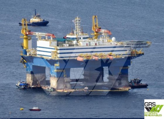 出售106米600客住宿船