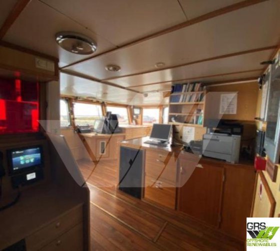 出售42米12节测量船