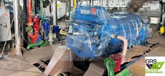 出售80米客滚船