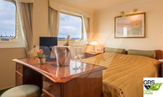 109m、110人乗りクルーズ船販売中