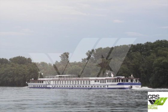 110米长游轮出售