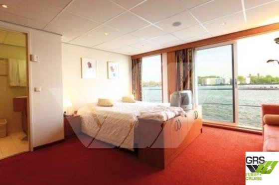 110米长游轮出售