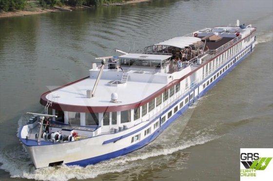 110米长游轮出售