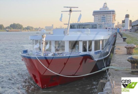 110米长游轮出售