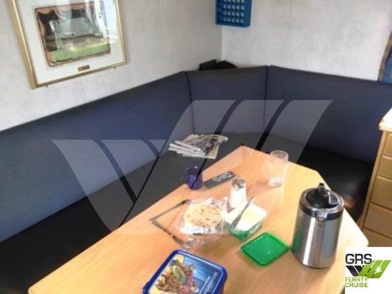 50米，载客146人