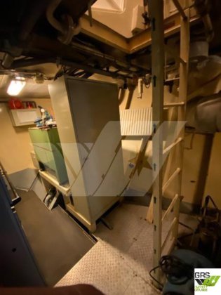 90m、108人乗りクルーズ船販売中