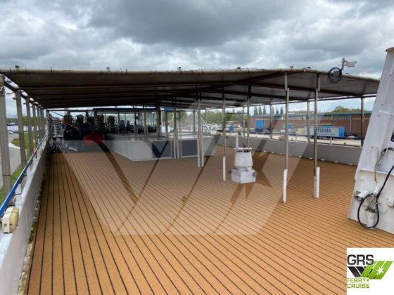 90m、108人乗りクルーズ船販売中