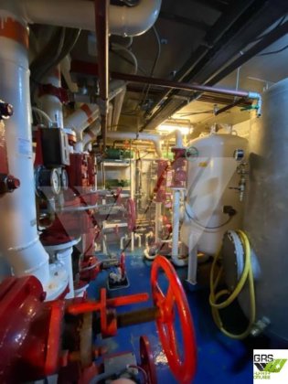 90m、108人乗りクルーズ船販売中