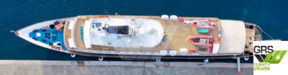 出售47米34座客船