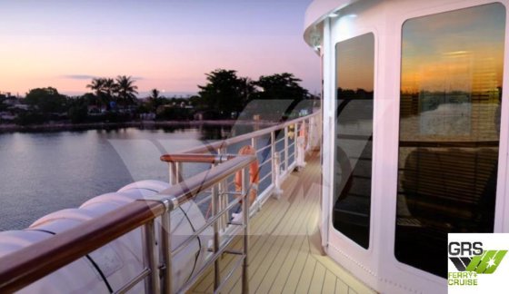 出售47米34座客船