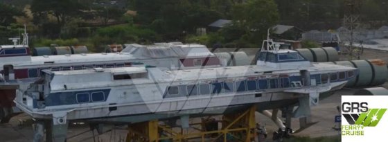 出售35米147座客船