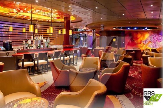 全長268m、乗客2,744名乗りクルーズ船販売中