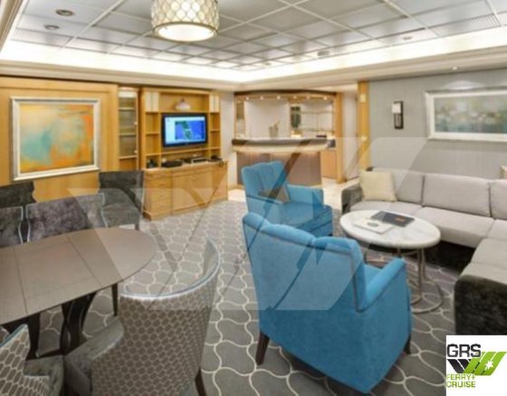 待售268米长、载客2744人的邮轮