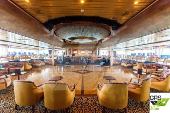 全長268m、乗客2,744名乗りクルーズ船販売中