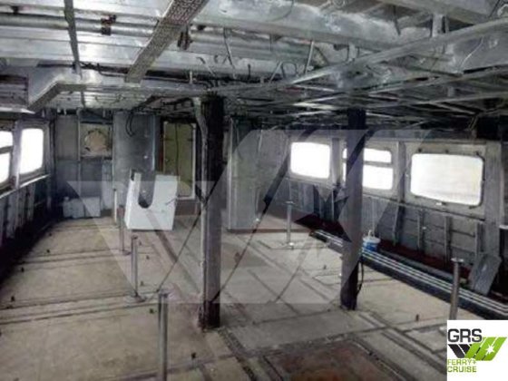 出售37米283座客船