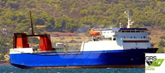 出售106米870车道滚装船