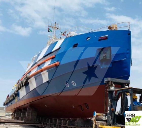 45m、112人乗り乗務員輸送船販売