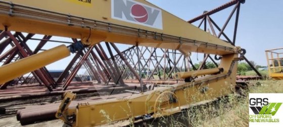 起重机 折臂式起重机 9 吨 22.3