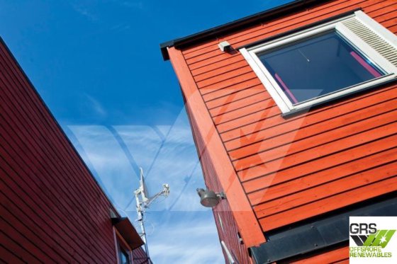 101m 25.68m ポンツーン