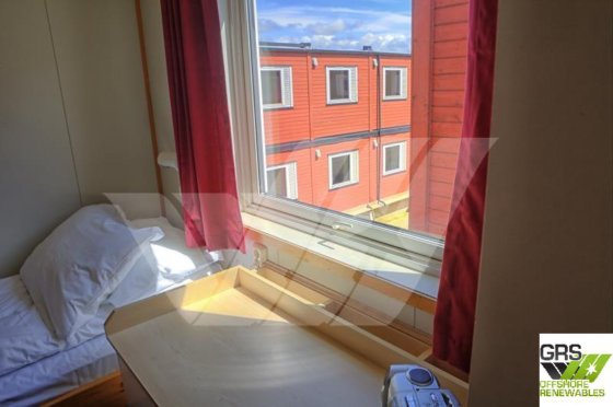 101m 25.68m ポンツーン