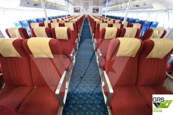 41m、341人乗りの客船を販売します