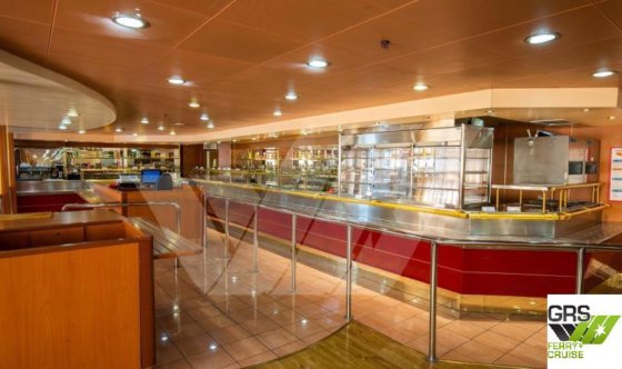 148米 2000名乘客