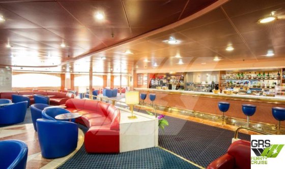 148米 2000名乘客