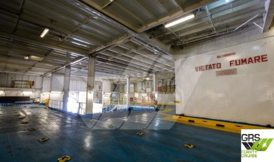 148米 2000名乘客