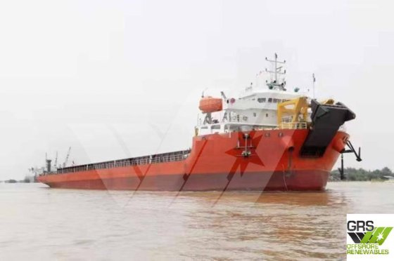 129mデッキ貨物船販売中