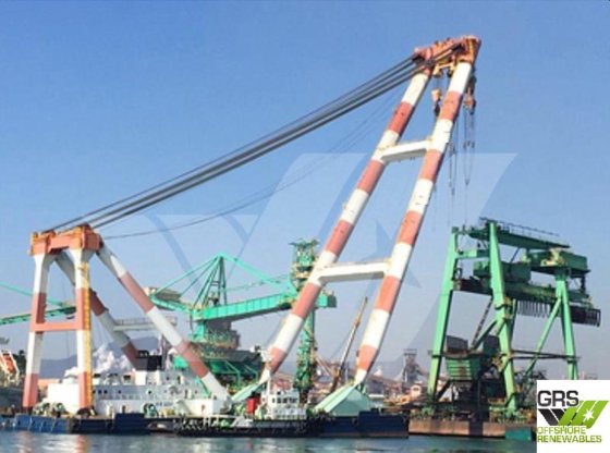 85m 42m ポンツーン