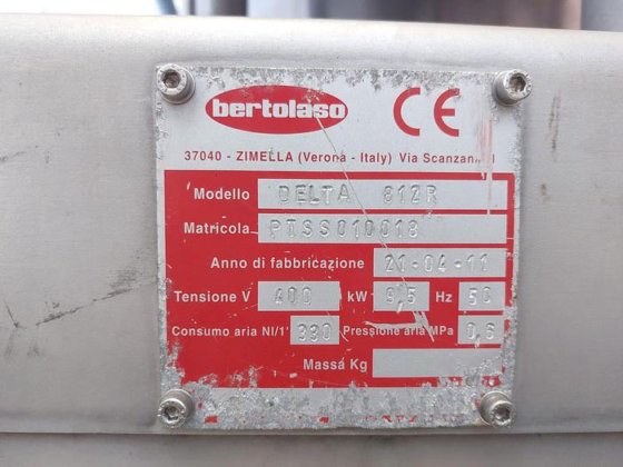 2011 Bertolaso Capping machine