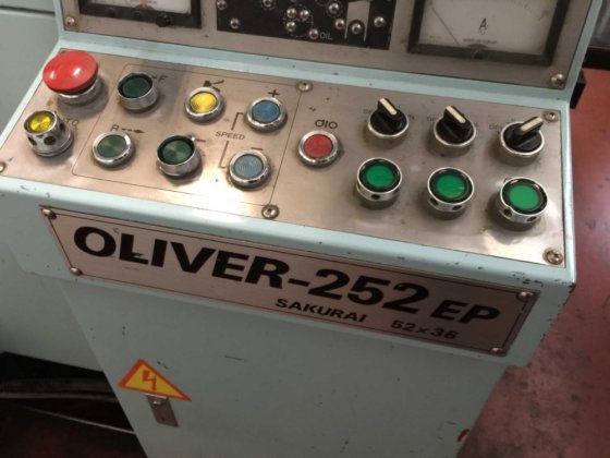 1990 Sakurai OLIVER 252 EP