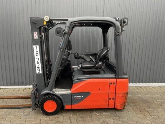 2016 Linde E16-02
