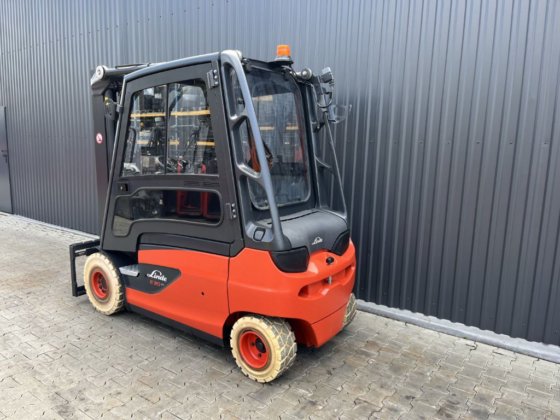 2021 Linde E30L-01