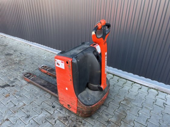 2014 Linde T18