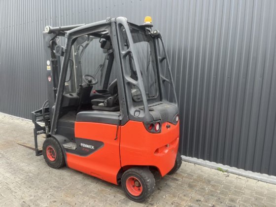 2012 Linde E25H-01/600